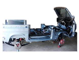 Model No. XS-01: CUT-SECTION MODEL OF DEMONSTRATION CHASIS WORKING WITH ELECTIRCALS OF A MPFI VEHICLE